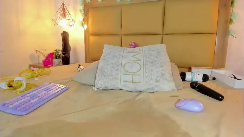 staisyotis — GOAL: fingers in pussy and cum [106 tokens remaining] Your naughty girl is ready to get you wet today ♥ #ebony #machine #hairy #latina #squirt