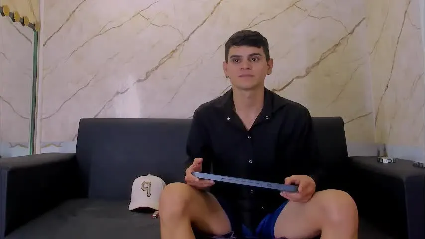 stivendreams — show cum #lovense #twink #slave #smoke #skinny #18 #machine [333 tokens remaining]