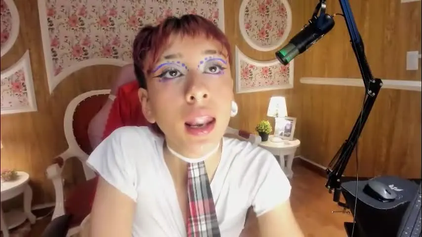 sweetkinkykloe — Current Goal: 🖤 Stand Up | Show me Ur Oufit at 26 tokens -- Next Goal: 💜 Spanks x 10 | Red Butt -- New Aventuren | FOLLOW ME | Im looking For a Master | #new #slave #skinny #fingering #blowjob