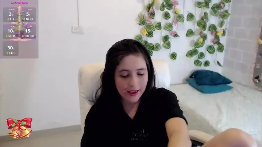 taniadevil_69 — surprise me this Christmas 🎁🎅 #young #squirt #daddy #fuckmachine #smalltits