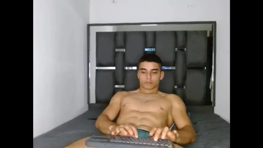 tomaz_18 — #muscle #18 #latino #abs #bigdick