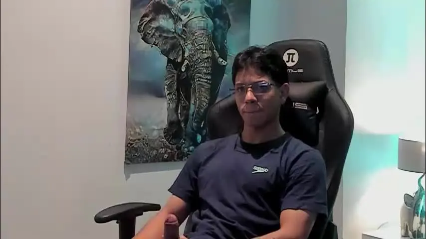 tony_petrov — Lovense Lush : Device that vibrates longer at your tips and gives me pleasures #Lovense #latina #natural #feet #milf #ass #cum #horny #cumshow #c2c #new #anal #lover #pvt #sexy