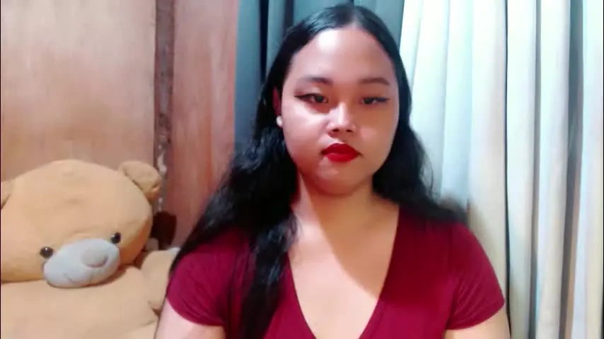 urasian_hotchix69 — hello evryone full of love and surprises this year ,love this chubby girl here !!! #belly #pinay #chubby #lovense #asian [1106 tokens remaining]