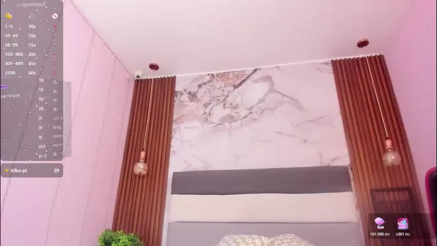 venusgreys1 — GOAL: show ass [11 tokens remaining] 🍬❤Hello sweet heart, I am naughty 😏and want to play,💦 can you help me?🔥 #skinny #latina #bigass #squirt #saliva