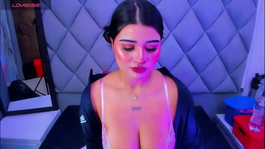 venusowen_ — make me moan🥵💦 #bigboobs #anal #lush #deepthroat #prettyface