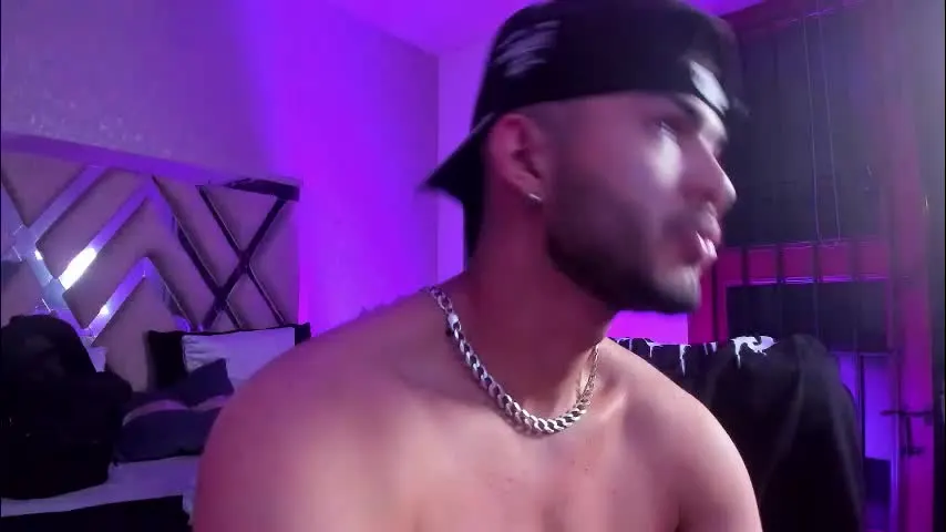 vincentblack_ — Hi🔥 #New Ready for fun, #bigcock #cum #new #muscle #latino Ready for Fuck Follow me in me Socialmedia🔞 Show this cock🍆 [68 tokens left] Jerk Off 🥵🔞(3x) Cumming u Face 🍆💦(9x) cumming two 👅💦(20x) Showe