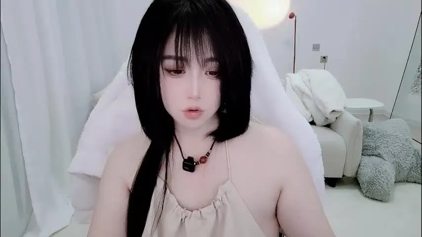 zhen0 — 🎀 [4982 tokens remaining]