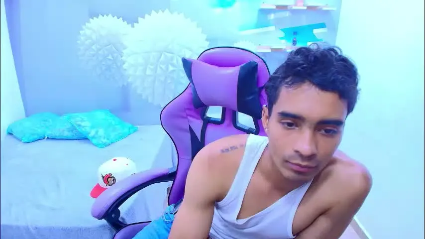 _aaron_01 — _aaron_01's room