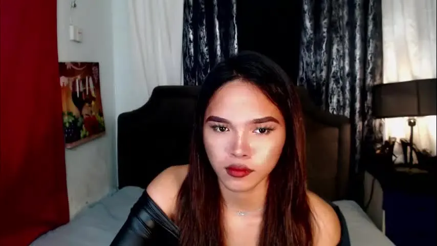 ariana_queen_hugecock69 — hi guys any amount here #asia #passwordcumshow