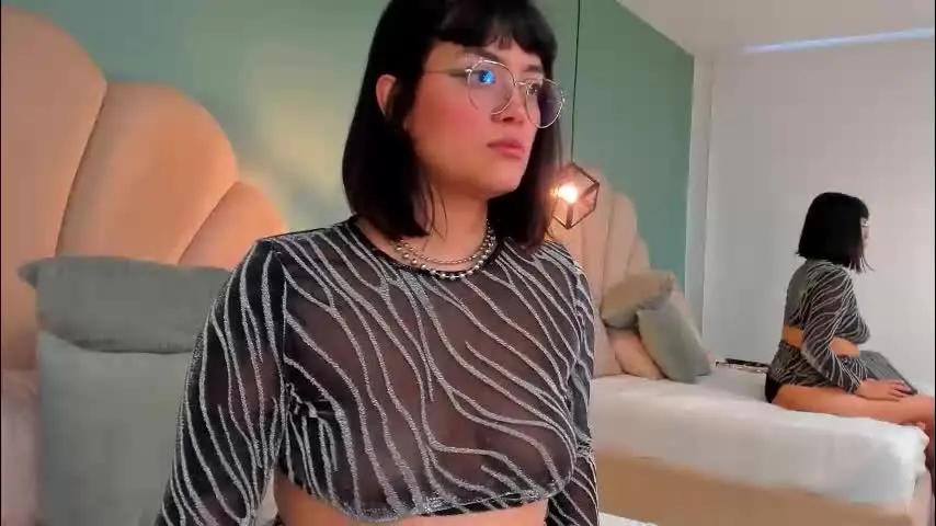 baarbara_moon_ — Hey there! I'm come back for play and #bigass #latina #fuckmachine #gothic #deepthroat