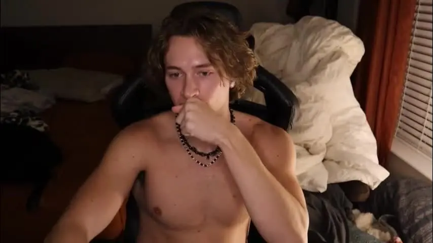 brentonverde — 🐉What's Up? 🐉 #findom #muscle #pvt #young