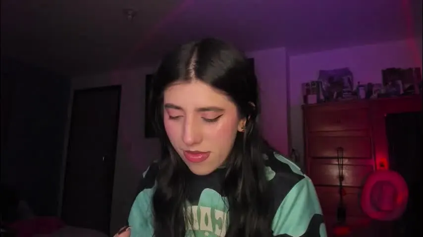 bunnyy09 — GOAL: Deepthroat very hard [90 tokens remaining] I'm Backkkkk! #18 #deepthroat #saliva #braces #ahegao