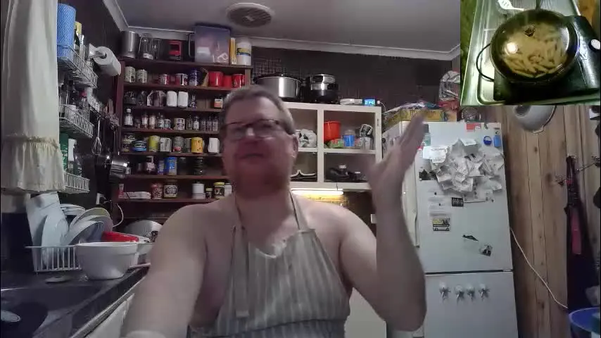 cookieliquor — ChatGPT take the wheel ❤️ GOAL: Change outfit and have some wine [95 left]