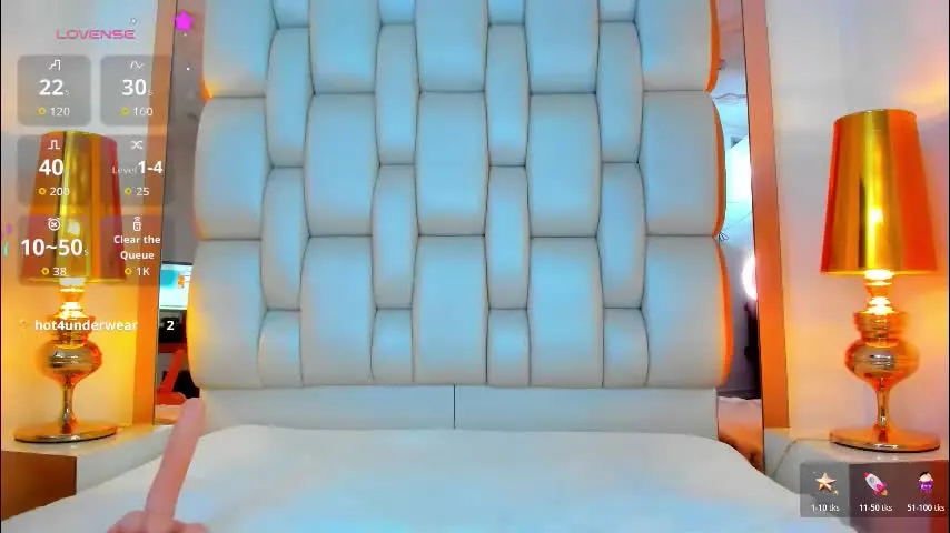 elliott_veelez — Lovense Lush on - Interactive Toy that vibrates with your Tips 💖💥😈😈🍑 #asian #bigass #muscle #lovense #anal