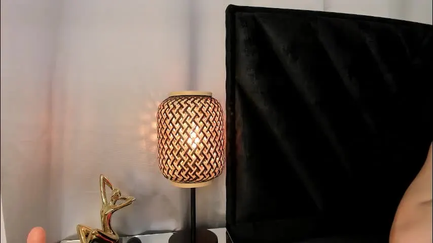 emmaa_blossom — Goal : Show Pussy [35 tokens left] Hello Guys!! New and ready to play💖 # #Teen # #New # #Bigtits # #Lovense # #Dildo