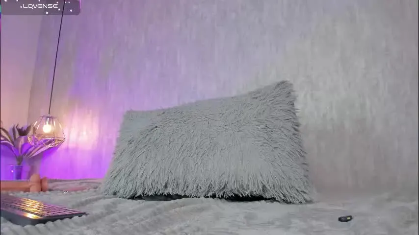 eva_zc — GOAL: doggy style and caress my anus [191 tokens remaining] Relax... everything flows here..🔥💦 #cute #18 #squirt #ebony #bigass