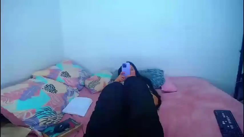 hoot_alicee — Flash pussy and ass [150 tokens left] 🧁Complete the goals Alice LET'S PLAY🧁 #latina #hairy #milk #anal #dirty