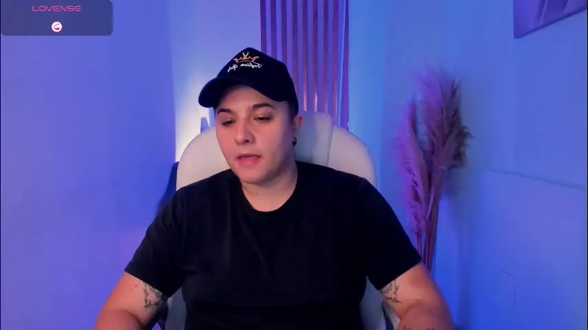 iangilbert_ — GOAL: 10 squats [43 tokens remaining] sexy boy wet ftm #ftm #tomboy #party #pegging #bigclit