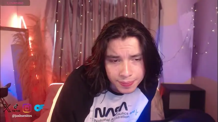 j_a_x_x_x_o_n — GOAL: Ice cube in my nipples [444 tokens remaining] Play whit me #18 #lovense #teen #twink #young