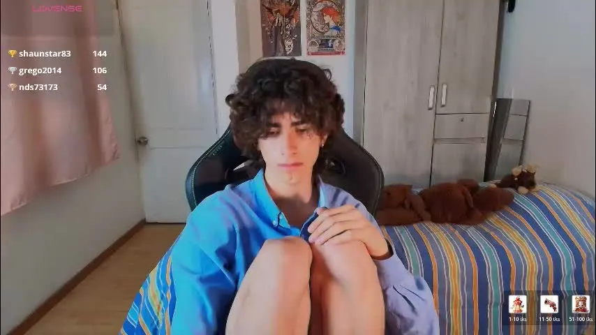 lucas_xo — GOAL: Cum show [1584 tokens remaining] Welcome to my room! #twink #young #latino #18 #cum