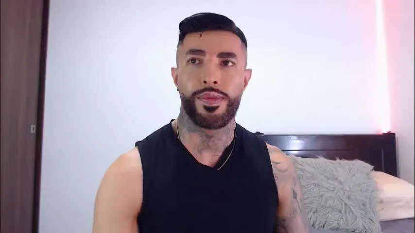 maximus_golden — thanks for join me, lest play ,meet and more ;) - Goal is : milky sweet milk #cum #bigcock #muscle #latino #lovense