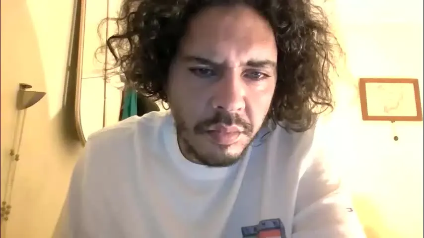 nesptunes85 — Nesptunes85's room #European #Asian