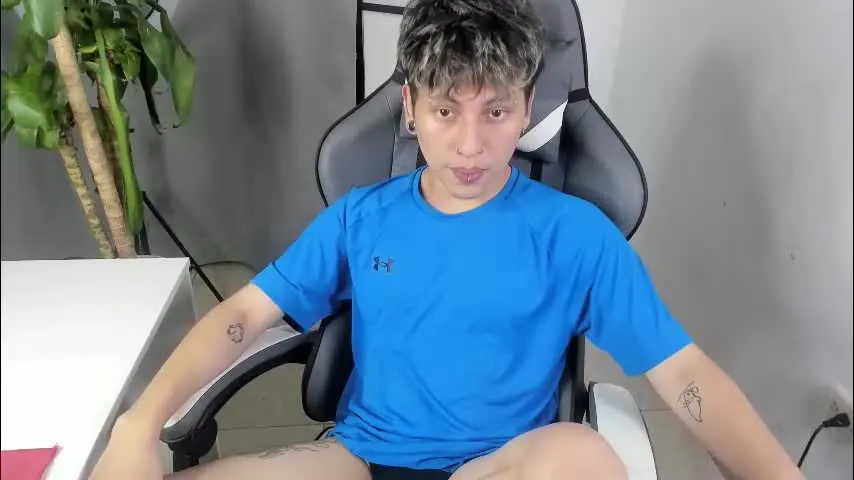 nico_nico_xd — GOAL: Undress me for you! [120 tokens remaining] Hello ! I'm Nico. Come and see, maybe you'll have fun #bigcock #twink #uncut #latino #deepthroat