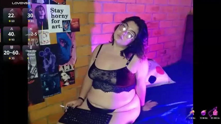 roxy_f_w — Open Premium Private Show - Multi Goal: All Naked [55 tokens left] #lovense #bigboobs #latina #curvy #18