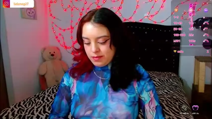 seleneg — OIL ON THE TITS +SPANKS X12 [208 tokens left] #latina #innocent #curvy #cuteface #redhead