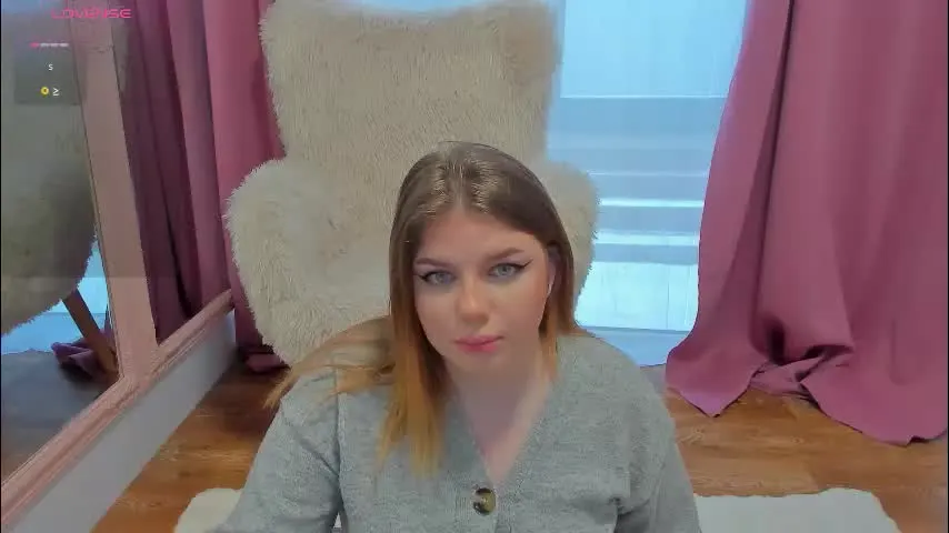 velvetsinss — Lovense: Interactive Toy that vibrates with your Tips #Lovense #Ohmibod #interactivetoy