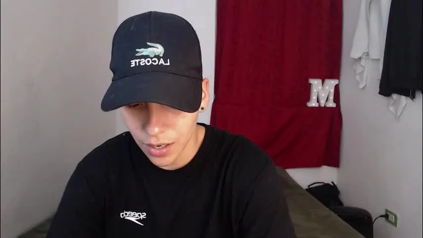 you_ftm_favorite — GOAL: remove shorts😍 [40 tokens remaining] hello it's me again #tomboy #ftm #hairy #latina #lesbian