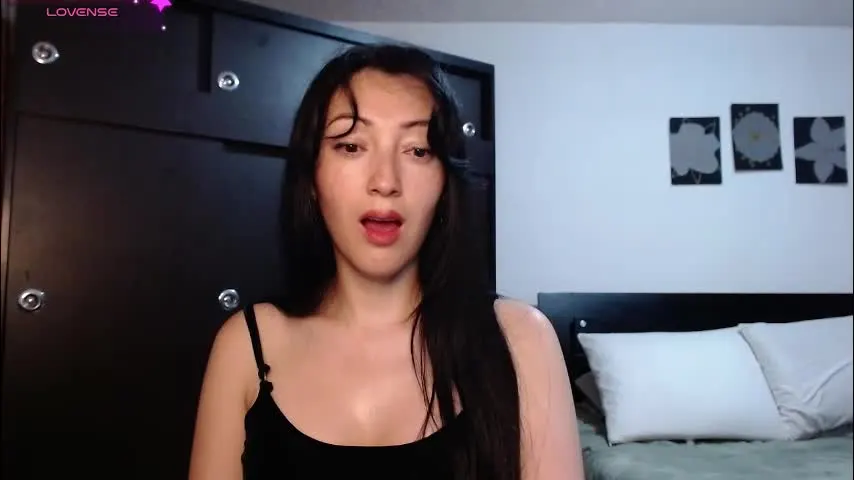 alice_mossa10 — hi, can u make me cum today??!👅😋 #nonude #latina #mature #pvt #feet