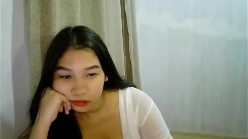 annarot — I hope someone would make me SPECIAL tonight! #new #asian #wifematerial #pinay #single #cum #squirt #smalltits #sexy [969 tokens remaining]