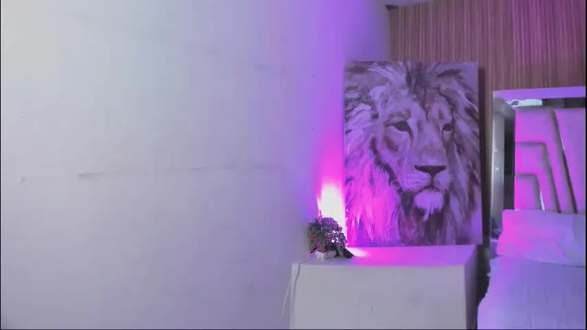 aphroditesweet — sexy dance #bigboobs #bigass #latina #skinny #redhead [52 tokens left]