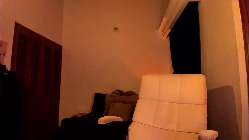 dalia_negra — GOAL: Make me play with my spanking palette and fingers in doggystyle [173 tokens remaining] 🔥Know the deepest part of me🔥 #latina #bigtits #skinny #tattoo #blowjob