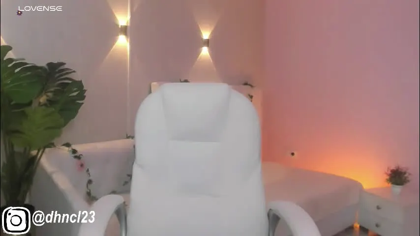 gabriellahoney18 — GOAL: Striptease [177 tokens remaining] My favorite patterns 23,38,111,444 💖 #bigass #french #teen #puffynipples #asian