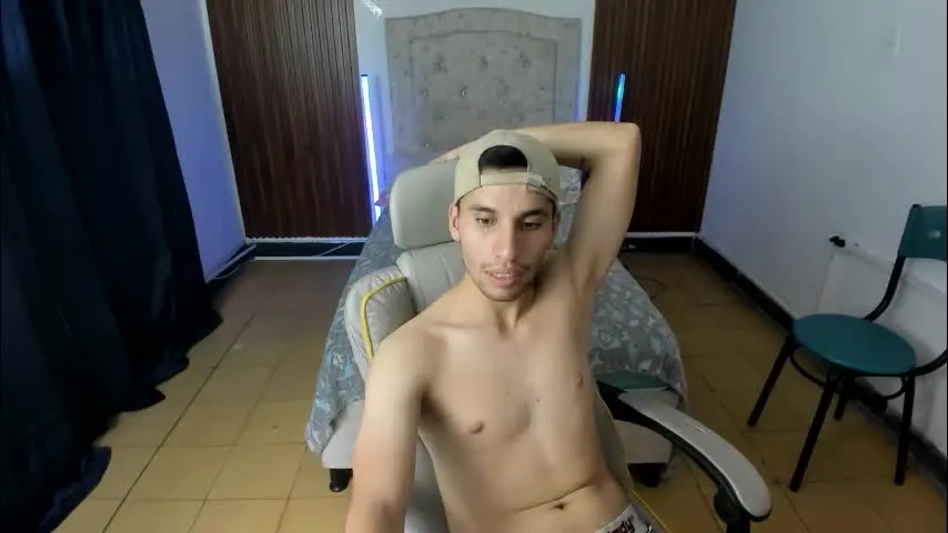 junior_caicer — #bigcock #cum #twink #young #lovense [382 tokens remaining]