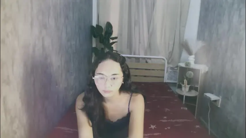 latina_kia — LETS CUM TOGETHER HERE #sph #humiliation #sissy #findom #joi (OPEN FOR PRIVATE)