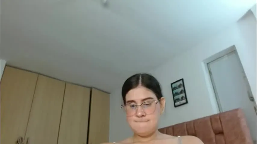 miavanessa_high — CUM SHOW #squirt #cum #hairy #bigboobs #anal [1046 tokens remaining]