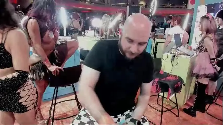 mrricomustachio — Bust out New Lovense Diamo Toy [876 tokens left] #uncut #dadbod #thick #daddy #bald