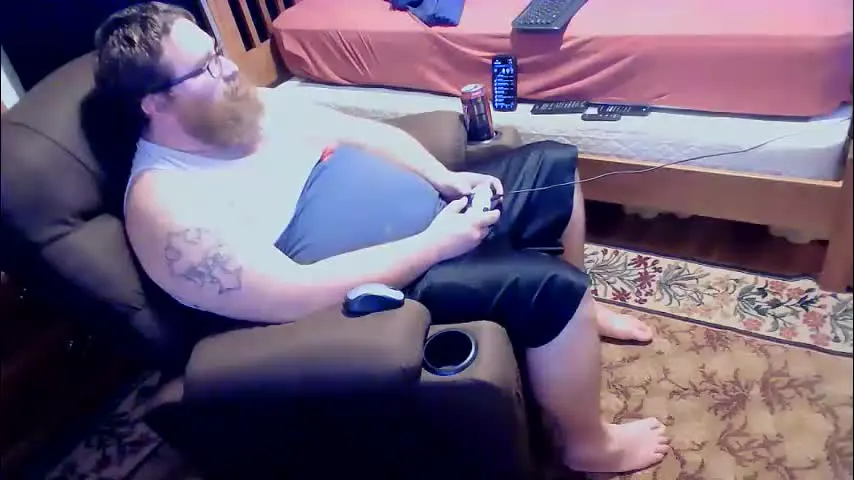 nerdychub4fun — Gaming and chilling, cum chat! #chubby #anal #daddy #pvt