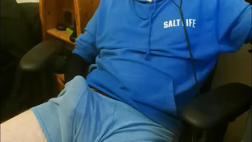 relyk90 — Relyk90's room #bigcock #bigdick #hung