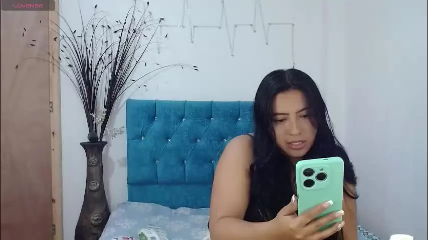 sami_cutte — Sami_cutte's room ·· #natural