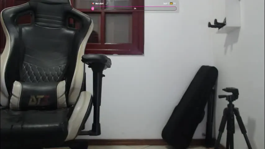 dioetionly — Strip me - Goal: Wet shirt [28 tokens left]