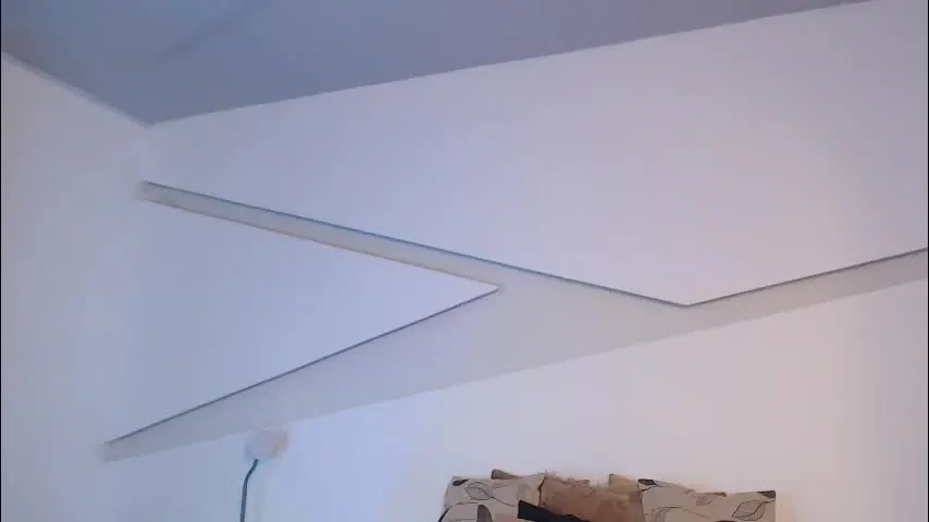 hot_little_bunny — tits #tomboy #latina #cosplay #smalltits #shorthair [27 tokens remaining]