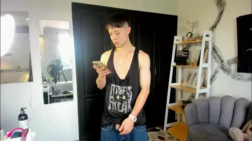 marcuscollins1_ — 💦❤️‍🔥GREAT CUM SHOW AND EAT! #bigcock #muscle #anal #lovense #latino [510 tokens remaining]