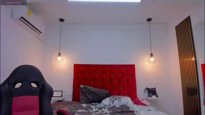 noamalak1 — GOAL: Show panties [101 tokens remaining] Welcome… I’ve been waiting for you 💋 #feet #blonde #redhead #lovense #new