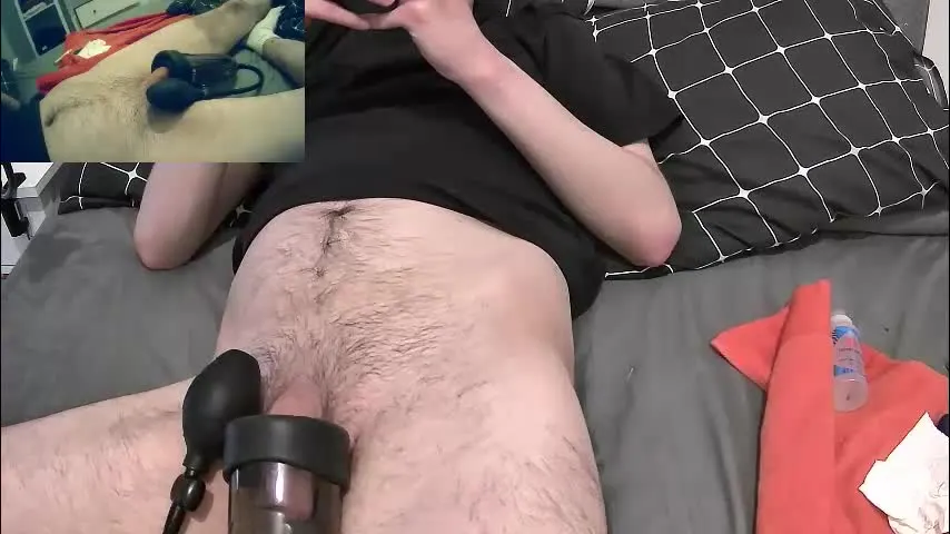 owen_nathan — Owen's First Time caming and anal vibrator