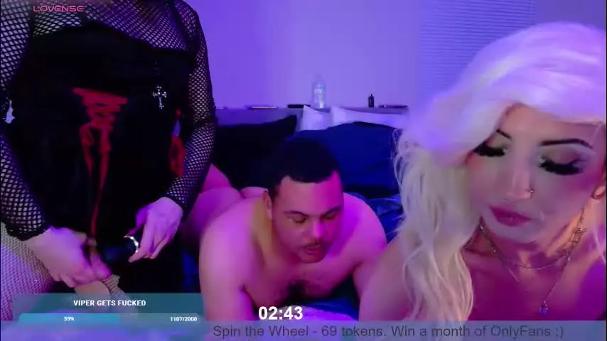 uhhh_lexi — Grindr Hookup Event ;) #Trans #Blonde #Goth #Anal #Couple