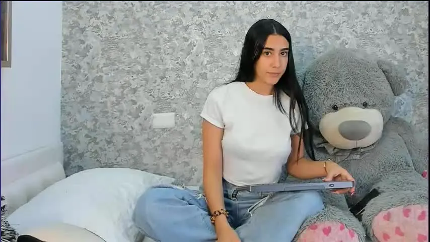 anika_h — Goal: ❤️Sexy Dance💃 #dance #dirtytalk #twerk #party #kinky - Next Goal: ❤️Show Panties👙